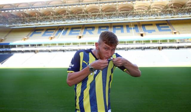 45 dakikayı değerlendiremedi! Fenerbahçe, Burak Kapacak'ı Süper Lig ekibine yolluyor