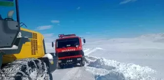 Erzurum Büyükşehir, susuz kalan vatandaşları yalnız bırakmadı