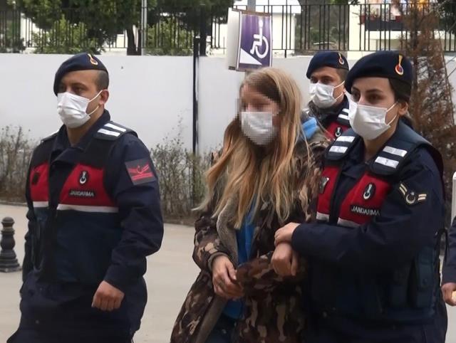Üçlü cinsel ilişki skandalı! Alman sevgilisine sert davrandığı için arkadaşının cinsel organını kesmiş Üçlü cinsel ilişki skandalı! Alman sevgilisine sert davrandığı için arkadaşının cinsel organını kesmiş