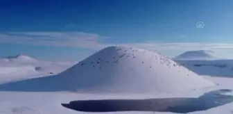 Meke Gölü kar yağışının ardından beyaza büründü