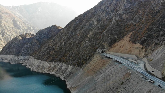 Barajlar şehriydi şimdi tüneller şehri oldu! Artvin'de ulaşım 115 tünelle sağlanıyor Barajlar şehriydi şimdi tüneller şehri oldu! Artvin'de ulaşım 115 tünelle sağlanıyor