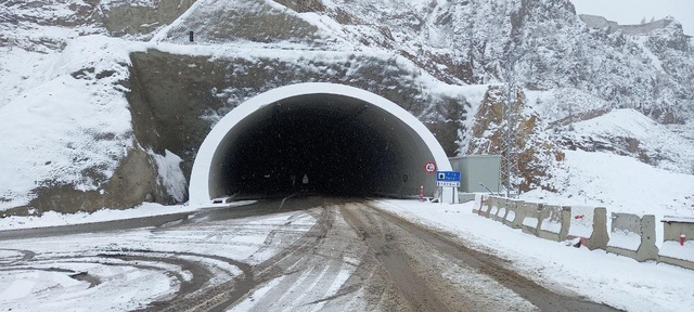 Barajlar şehriydi şimdi tüneller şehri oldu! Artvin'de ulaşım 115 tünelle sağlanıyor Barajlar şehriydi şimdi tüneller şehri oldu! Artvin'de ulaşım 115 tünelle sağlanıyor