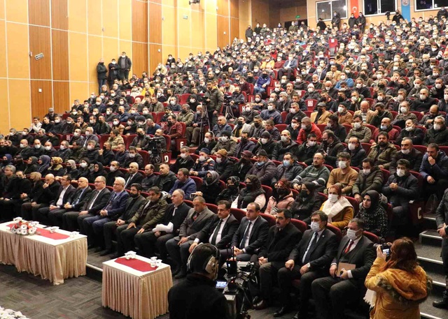 Sivas Belediyesi'nde en düşük maaş 6 bin 144 TL oldu Sivas Belediyesi'nde en düşük maaş 6 bin 144 TL oldu