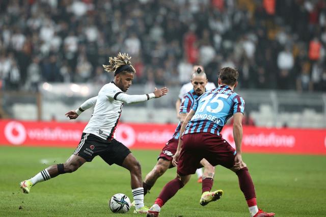 TFF'den herkesi şaşırtan karar! İşte Süper Lig'in yayın ihalesiyle ilgili tüm detaylar TFF'den herkesi şaşırtan karar! İşte Süper Lig'in yayın ihalesiyle ilgili tüm detaylar