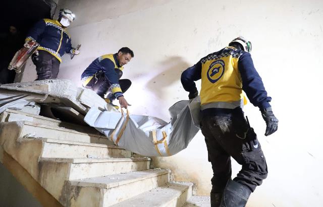 DEAŞ liderinin öldürüldüğü operasyonda korkunç görüntüler! Çok sayıda kadın ve çocuk da öldürüldü DEAŞ liderinin öldürüldüğü operasyonda korkunç görüntüler! Çok sayıda kadın ve çocuk da öldürüldü