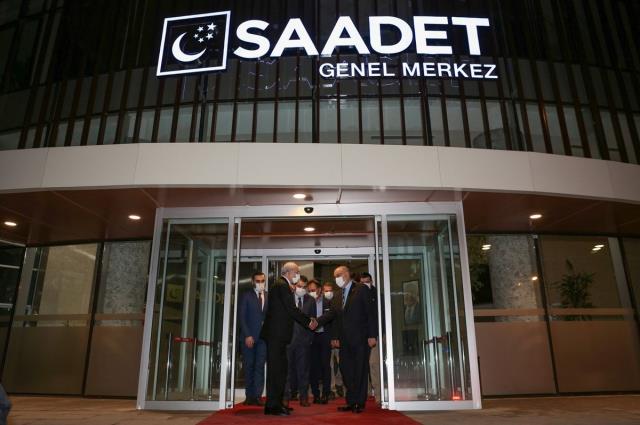 Kılıçdaroğlu'ndan Karamollaoğlu'na sürpriz ziyaret! Görüşmede ana gündem maddesi ittifak oldu