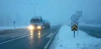 Bolu Dağı'nda hafif kar ve sis etkili oluyor