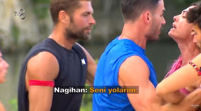 Survivor'da ortalık karışıyor! Çılgına dönen Nagihan, Berna'ya saldırıyor: Seni yolarım Survivor'da ortalık karışıyor! Çılgına dönen Nagihan, Berna'ya saldırıyor: Seni yolarım