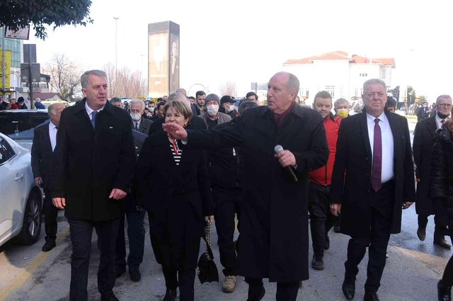 İnce'den muhalefete eleştiri: '6 ayda dağılırsınız' İnce'den muhalefete eleştiri: '6 ayda dağılırsınız'
