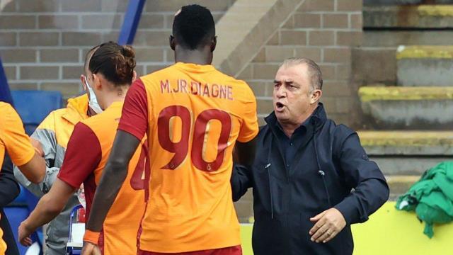 Son Dakika: Galatasaray'da Mbaye Diagne'nin sözleşmesi resmen feshedildi