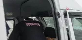 Pütürge'de feci kaza... Minibüs ile kamyonet kafa kafaya çarpıştı, 9 kişi yaralandı