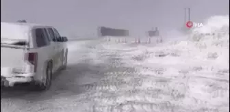 Van-Hakkari karayolu binek araçlara açıldı