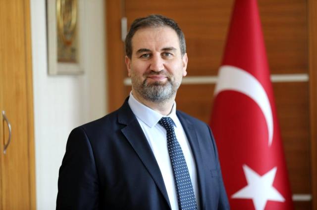 'Bende yalan yok, ne ise onu söylerim' diyen AK Partili Mustafa Şen: Partimizin oyu şu anda 34-36 aralığında 'Bende yalan yok, ne ise onu söylerim' diyen AK Partili Mustafa Şen: Partimizin oyu şu anda 34-36 aralığında