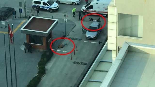 Polis memuru, karısı ve dostu olduğu kişiye kurşun yağdırmıştı! Ölen kadının okul müdürü olduğu ortaya çıktı Polis memuru, karısı ve dostu olduğu kişiye kurşun yağdırmıştı! Ölen kadının okul müdürü olduğu ortaya çıktı