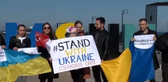 Ukraynalılar 'Teşekkürler Türkiye' pankartı açtı