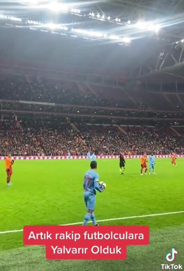 Galatasaray taraftarı, Kayserisporlu futbolcuya adeta yalvardı: Oğluma adını vereceğim