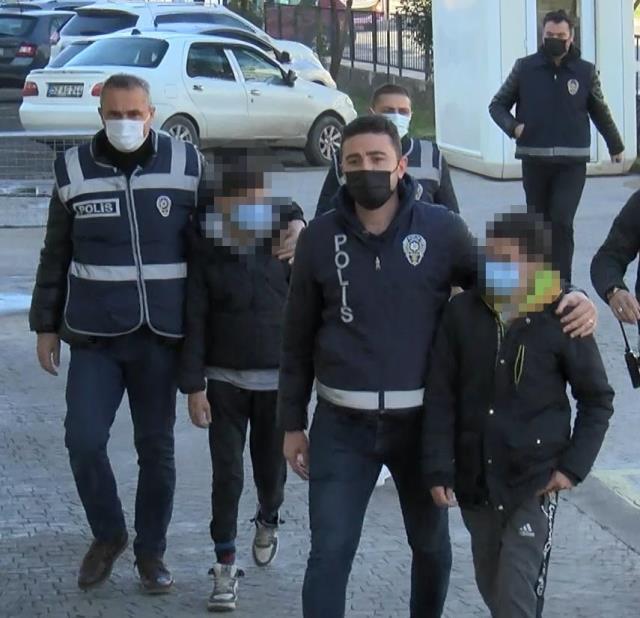 Türkiye'nin gündemine oturan o çocuklar cezaevinden çıkıp, bu sefer lüks cip çaldı Türkiye'nin gündemine oturan o çocuklar cezaevinden çıkıp, bu sefer lüks cip çaldı