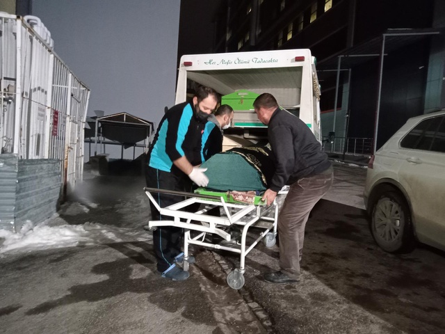 Biri donmuş, biri parçalanmış! Baba ve oğlunun korkunç ölümüne ilişkin detaylar gün yüzüne çıkmaya başladı