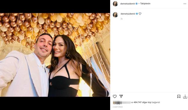 Oyuncu Demet Özdemir'in evlilik teklifi alırken giydiği elbisenin fiyatı belli oldu Oyuncu Demet Özdemir'in evlilik teklifi alırken giydiği elbisenin fiyatı belli oldu