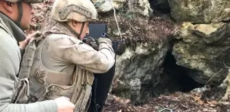 Hatay'da PKK'lı teröristlerin yaşam malzemeleri ele geçirildi