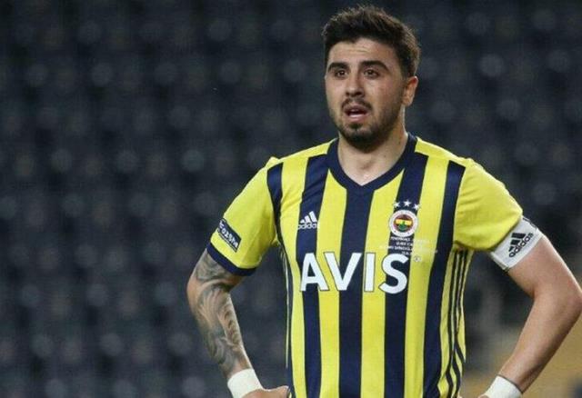 Ata Demirer, 50 kilo verdiği yönündeki iddiayı tiye aldı: Haftaya sahadayım
