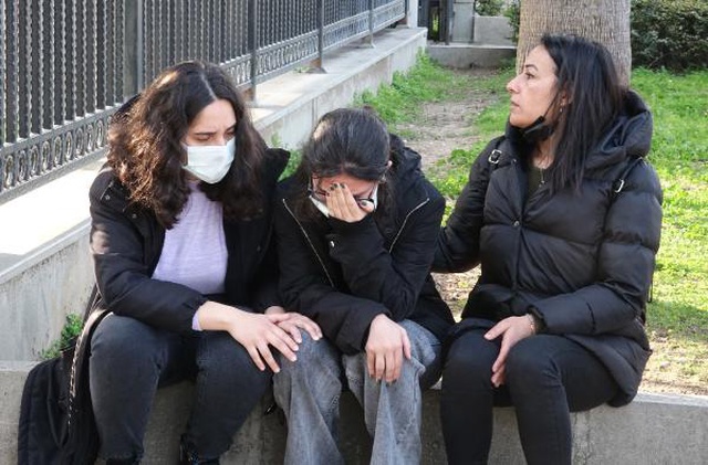 Oğullarının ölümüne neden olan sürücüye verilen ceza, anne-babayı yıktı Oğullarının ölümüne neden olan sürücüye verilen ceza, anne-babayı yıktı
