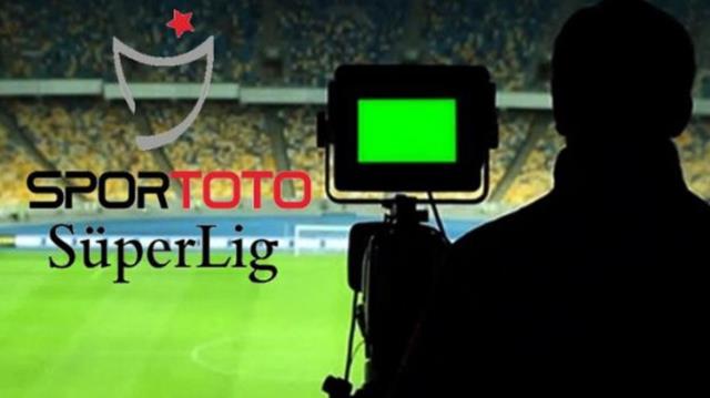 Son Dakika: Süper Lig'in yayıncı kuruluşu belirlenemiyor! Perşembe günü bir toplantı daha yapılacak Son Dakika: Süper Lig'in yayıncı kuruluşu belirlenemiyor! Perşembe günü bir toplantı daha yapılacak