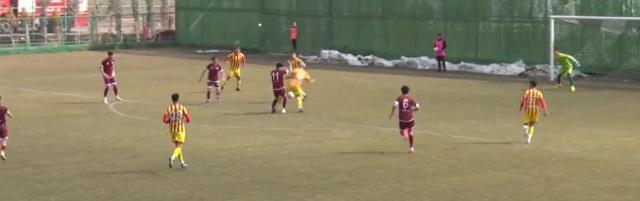 Dünya, Elazığspor maçındaki hakemi konuşuyor! Hayrete düşüren kararlara tepkiler çığ gibi