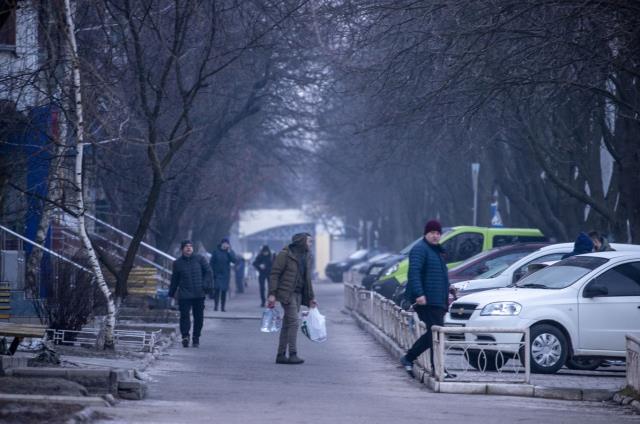 Şehirlerde patlama sesleri yankılanıyor! Ukrayna'da halk çok tedirgin, savaş korkusu sokaklara yansıdı Şehirlerde patlama sesleri yankılanıyor! Ukrayna'da halk çok tedirgin, savaş korkusu sokaklara yansıdı