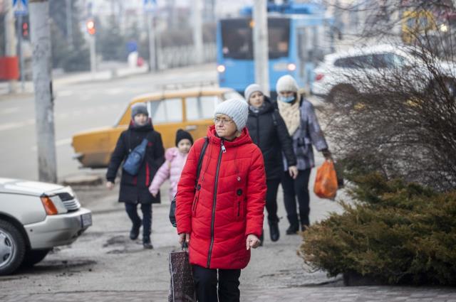 Şehirlerde patlama sesleri yankılanıyor! Ukrayna'da halk çok tedirgin, savaş korkusu sokaklara yansıdı Şehirlerde patlama sesleri yankılanıyor! Ukrayna'da halk çok tedirgin, savaş korkusu sokaklara yansıdı