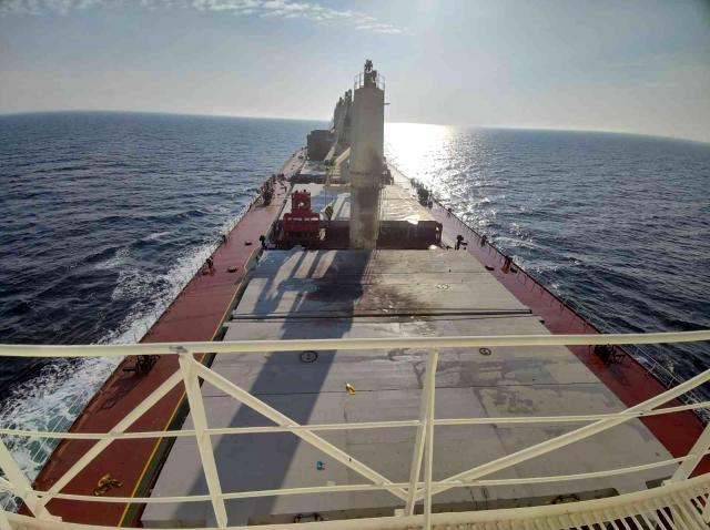Son Dakika: Karadeniz'de Türk iş insanına ait Marshall Adaları bayraklı gemi vuruldu Son Dakika: Karadeniz'de Türk iş insanına ait Marshall Adaları bayraklı gemi vuruldu