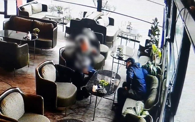 Yol sorma bahanesiyle hırsızlık! Turistleri uyku ilacıyla uyutup soydular Yol sorma bahanesiyle hırsızlık! Turistleri uyku ilacıyla uyutup soydular