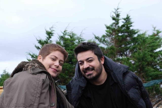 Türkiye'de bir ilk! Turgay Saka ve Ferah Zeydan minibüs hattında klip çektiler