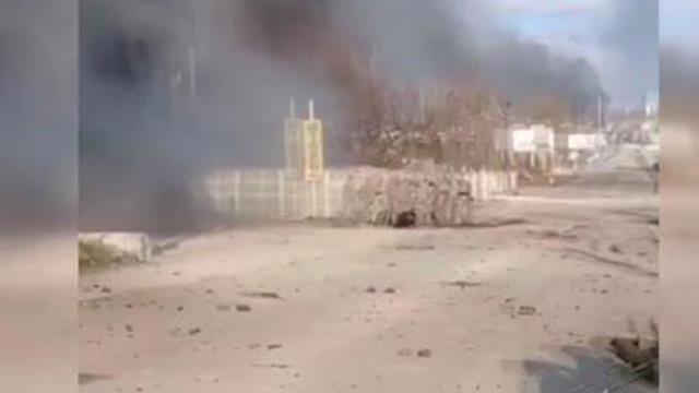 Ukrayna Irpin'i bırakmadı! Halk Rus askerlerini molotof kokteylleriyle yaktı Ukrayna Irpin'i bırakmadı! Halk Rus askerlerini molotof kokteylleriyle yaktı