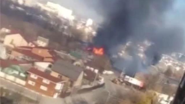 Ukrayna Irpin'i bırakmadı! Halk Rus askerlerini molotof kokteylleriyle yaktı Ukrayna Irpin'i bırakmadı! Halk Rus askerlerini molotof kokteylleriyle yaktı