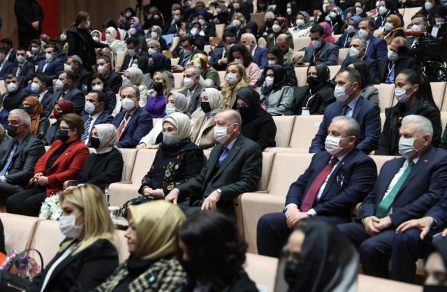 Cumhurbaşkanı Erdoğan'dan 28 Şubat mesajı: Milletimiz darbelere alkış tutanları unutmamıştır Cumhurbaşkanı Erdoğan'dan 28 Şubat mesajı: Milletimiz darbelere alkış tutanları unutmamıştır