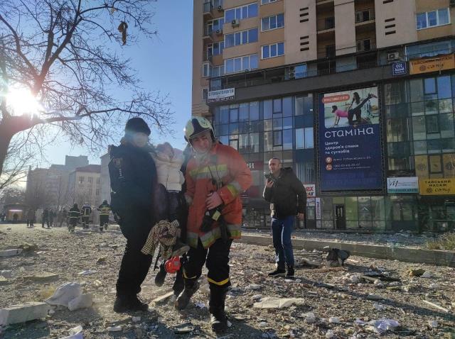 Son dakika! Zelenski'den Rus askerlere çağrı: Komutanlarınıza inanmayın, sadece canınızı kurtarın Son dakika! Zelenski'den Rus askerlere çağrı: Komutanlarınıza inanmayın, sadece canınızı kurtarın