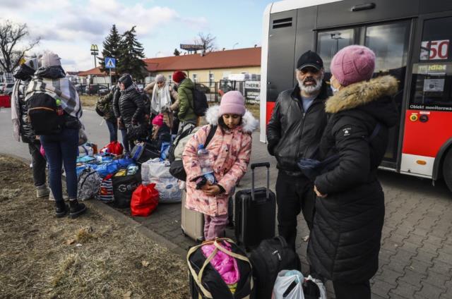 Ateşkes umudu 2. tura kaldı, siviller Ukrayna'yı terk etmeye devam ediyor Ateşkes umudu 2. tura kaldı, siviller Ukrayna'yı terk etmeye devam ediyor