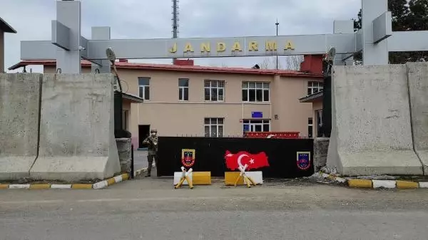 Tacizcisini köy meydanında öldüren liseli kızın ilk ifadesi ortaya çıktı: Amacım öldürmek değildi, pişmanım