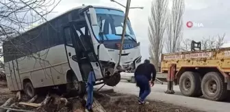Servis minibüsünün altında kalan lise öğrencisi yaşamını yitirdi