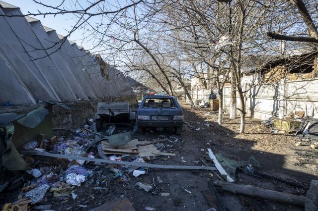 Ukrayna-Rusya savaşında 7. gün! Kiev bombalanıyor, Harkov'da polis merkezi füzelerle vuruldu Ukrayna-Rusya savaşında 7. gün! Kiev bombalanıyor, Harkov'da polis merkezi füzelerle vuruldu