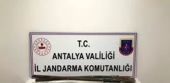 Son dakika 3. sayfa: 5 mahalleye dadanan kablo hırsızı jandarmaya takıldı