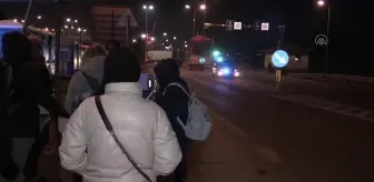 Ukraynalılar Polonya'ya geçmek için Hrebenne Sınır Kapısı'nda yoğunluk oluşturdu