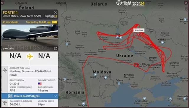 ABD Ukrayna sınırında bombardıman uçakları ile tatbikat düzenledi ABD Ukrayna sınırında bombardıman uçakları ile tatbikat düzenledi