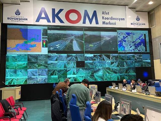 AKOM'dan İstanbullulara kar yağışı uyarısı: 87 yılı kadar olmasa da ikinci sıraya yerleşir AKOM'dan İstanbullulara kar yağışı uyarısı: 87 yılı kadar olmasa da ikinci sıraya yerleşir