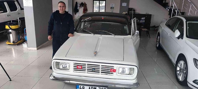 Baba yadigarı 74 model Anadol'u restore edip satışa çıkardı! İstediği ücret dudak uçuklatıyor Baba yadigarı 74 model Anadol'u restore edip satışa çıkardı! İstediği ücret dudak uçuklatıyor