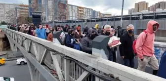 İstanbul'da kar yağışı öncesi trafik yoğunluğu arttı