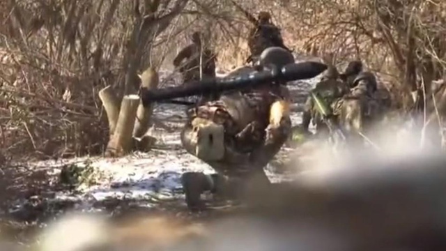 Tatbikat değil gerçek! Ukrayna askerleri, Rus güçleriyle çatışma anlarını kayda aldı Tatbikat değil gerçek! Ukrayna askerleri, Rus güçleriyle çatışma anlarını kayda aldı