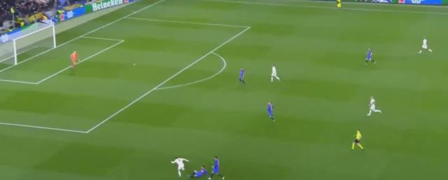 Onlar nasıl hareketler öyle Kerem! Barcelona taraftarının Messi özlemini dindirdi Onlar nasıl hareketler öyle Kerem! Barcelona taraftarının Messi özlemini dindirdi