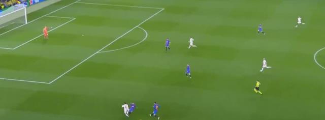 Onlar nasıl hareketler öyle Kerem! Barcelona taraftarının Messi özlemini dindirdi Onlar nasıl hareketler öyle Kerem! Barcelona taraftarının Messi özlemini dindirdi